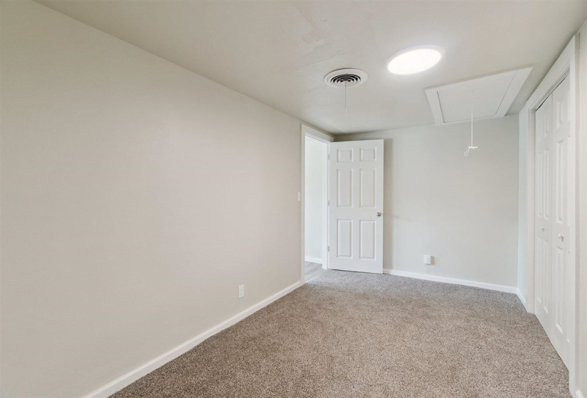 0 , 0 ,11 BathroomsBathrooms,Multi-family,Apartments,Cherry,1,132923