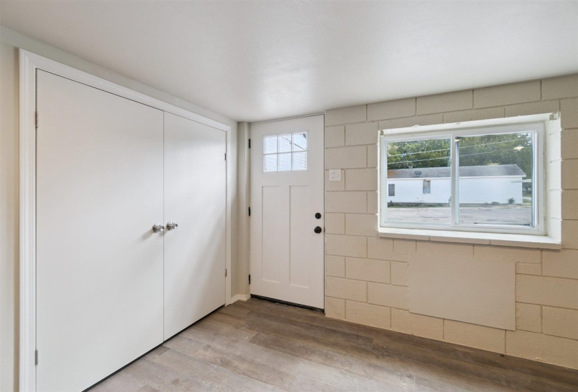 0 , 0 ,11 BathroomsBathrooms,Multi-family,Apartments,Cherry,1,132923
