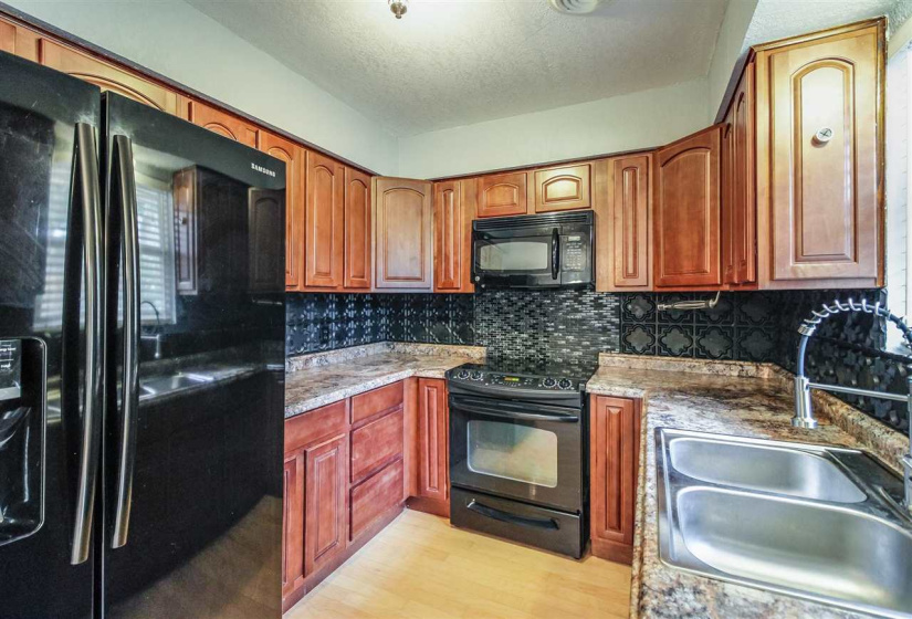 3 Bedrooms Bedrooms, 0 ,2 BathroomsBathrooms,Residential,Single Family,Dryden,2,132918