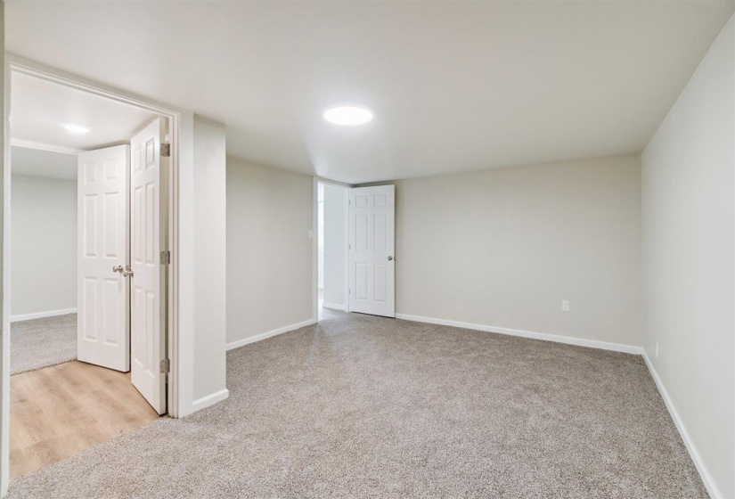 11 Bedrooms Bedrooms, 0 ,8 BathroomsBathrooms,Residential,Condominium/townhouse,Cherry,1,132922