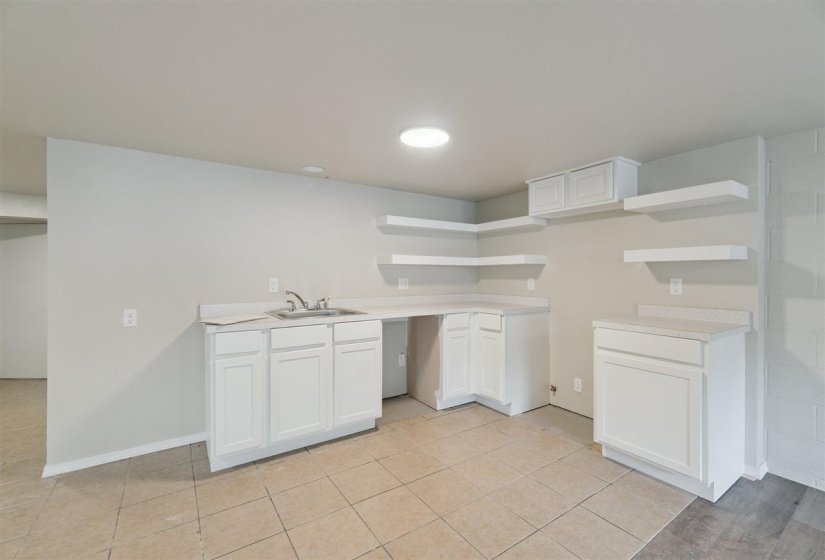 11 Bedrooms Bedrooms, 0 ,8 BathroomsBathrooms,Residential,Condominium/townhouse,Cherry,1,132922