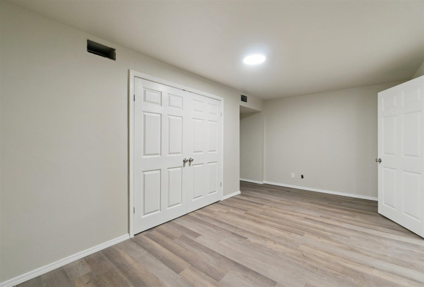 11 Bedrooms Bedrooms, 0 ,8 BathroomsBathrooms,Residential,Condominium/townhouse,Cherry,1,132922