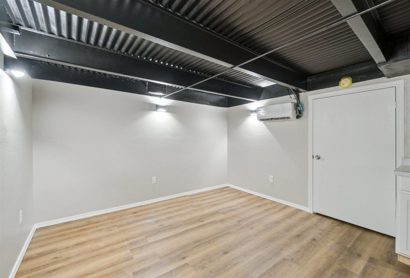 11 Bedrooms Bedrooms, 0 ,8 BathroomsBathrooms,Residential,Condominium/townhouse,Cherry,1,132922