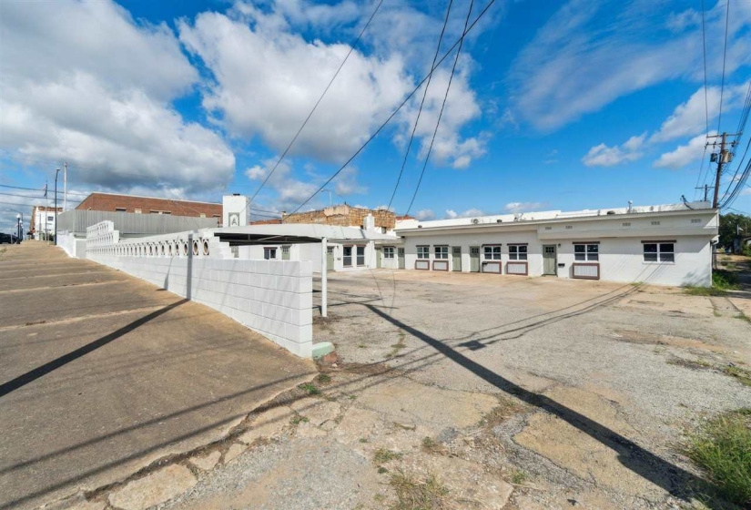 11 Bedrooms Bedrooms, 0 ,8 BathroomsBathrooms,Residential,Condominium/townhouse,Cherry,1,132922