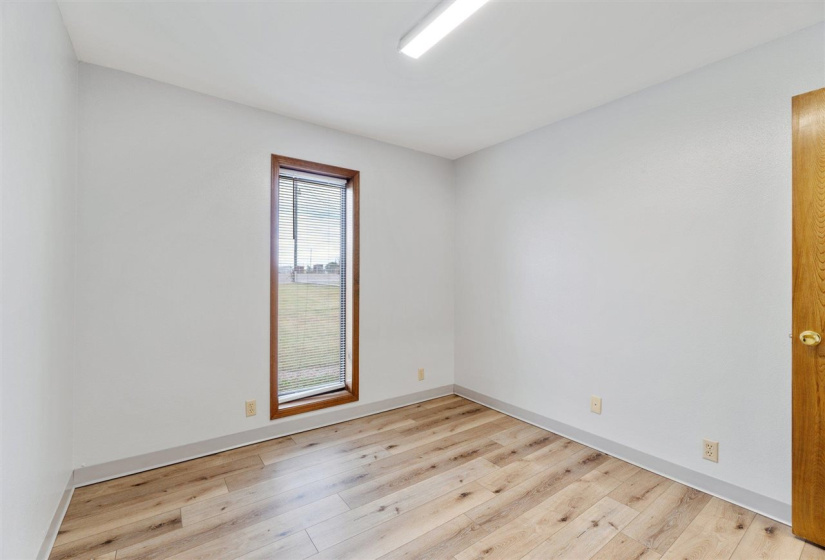0 , 0 ,0,Residential,Single Family,Main,1,132929