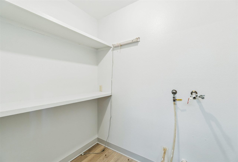 0 , 0 ,0,Residential,Single Family,Main,1,132929
