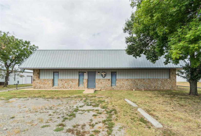 0 , 0 ,0,Residential,Single Family,Main,1,132929