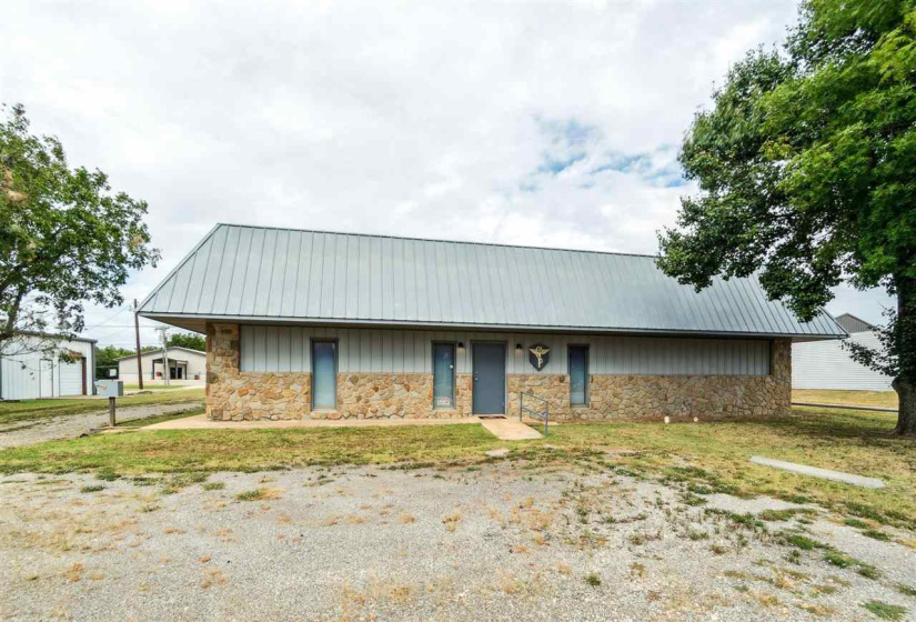 0 , 0 ,0,Residential,Single Family,Main,1,132929
