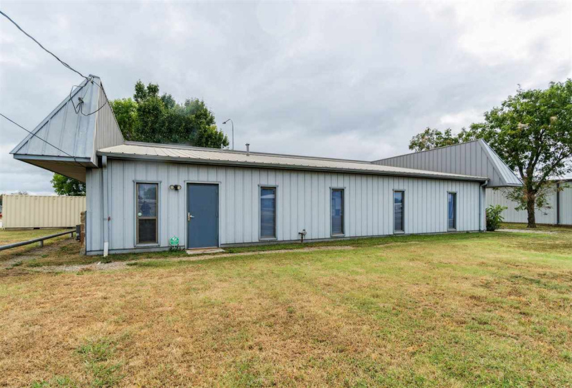 0 , 0 ,0,Residential,Single Family,Main,1,132929