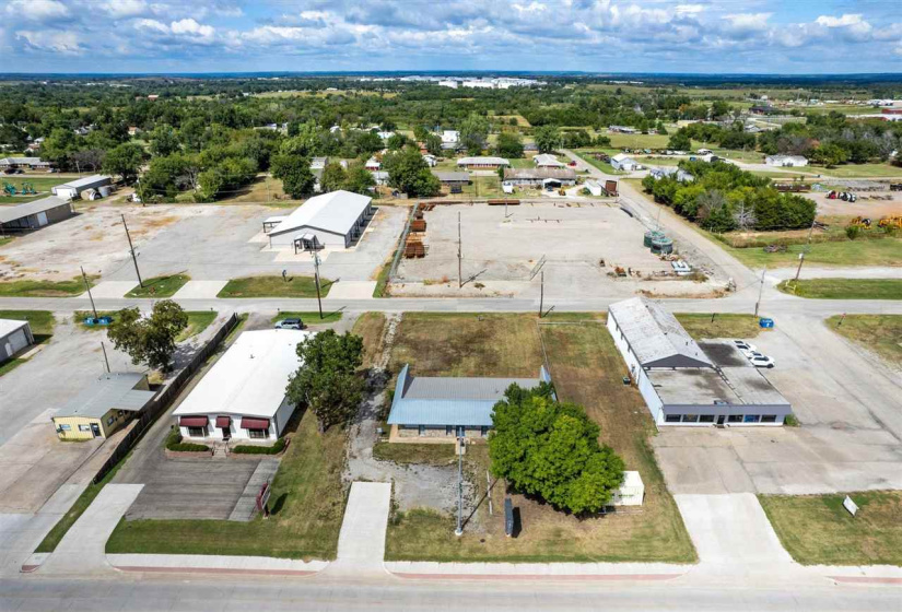 0 , 0 ,0,Residential,Single Family,Main,1,132929