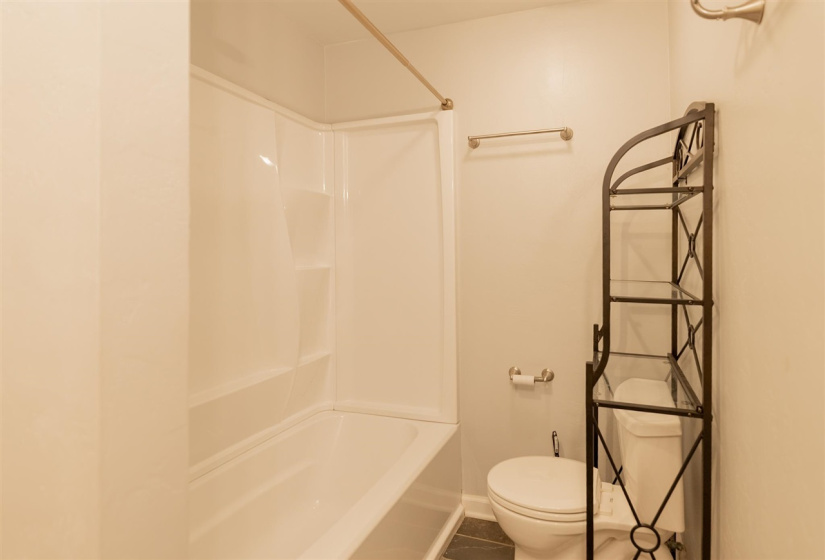 3 Bedrooms Bedrooms, 0 ,2 BathroomsBathrooms,Residential,Single Family,Lewis,2,132932
