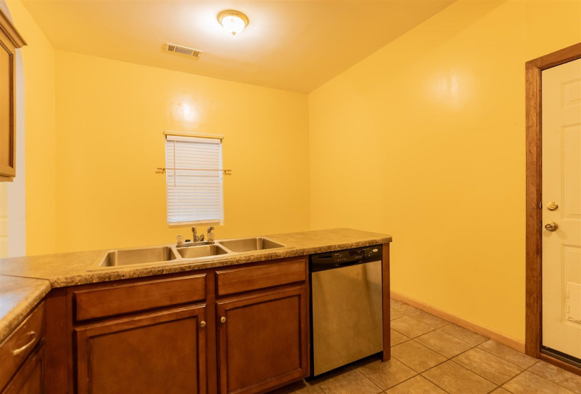 3 Bedrooms Bedrooms, 0 ,2 BathroomsBathrooms,Residential,Single Family,Lewis,2,132932