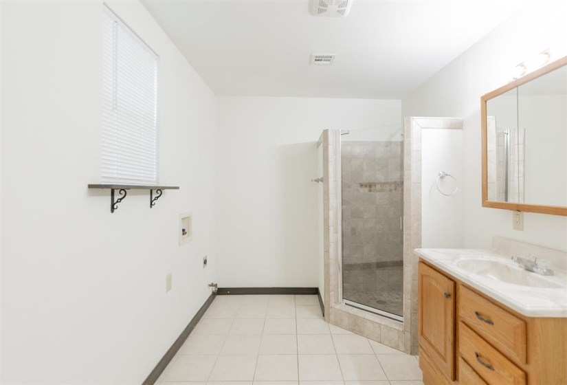 3 Bedrooms Bedrooms, 0 ,2 BathroomsBathrooms,Residential,Single Family,Lewis,2,132932