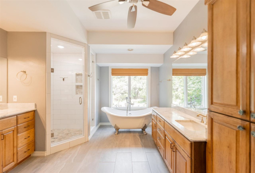 4 Bedrooms Bedrooms, 0 ,3 BathroomsBathrooms,Residential,Single Family,Perfect,2,132933