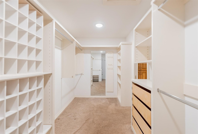 4 Bedrooms Bedrooms, 0 ,3 BathroomsBathrooms,Residential,Single Family,Perfect,2,132933