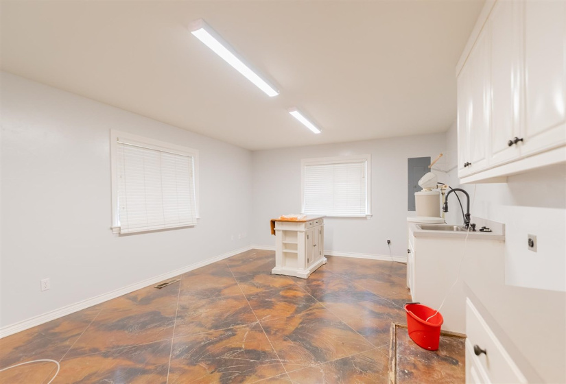 4 Bedrooms Bedrooms, 0 ,3 BathroomsBathrooms,Residential,Single Family,Perfect,2,132933