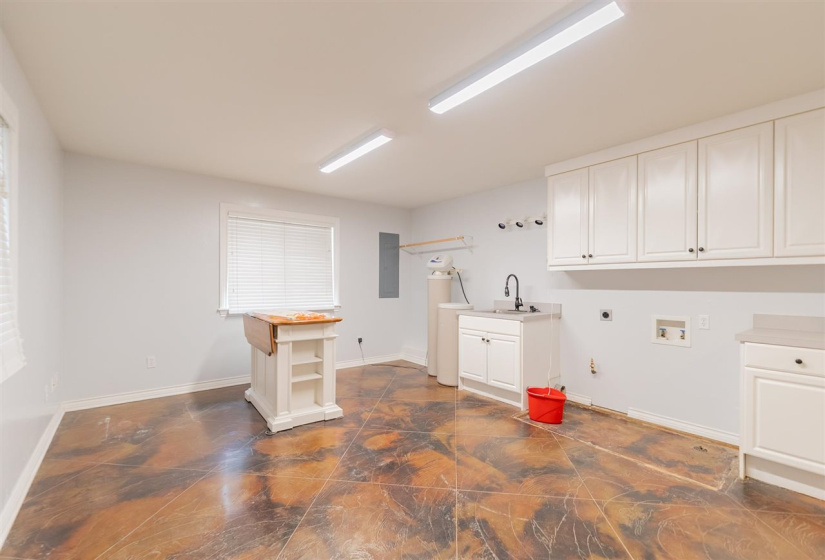 4 Bedrooms Bedrooms, 0 ,3 BathroomsBathrooms,Residential,Single Family,Perfect,2,132933