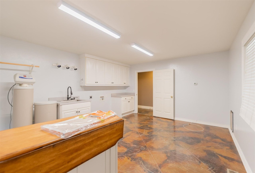 4 Bedrooms Bedrooms, 0 ,3 BathroomsBathrooms,Residential,Single Family,Perfect,2,132933