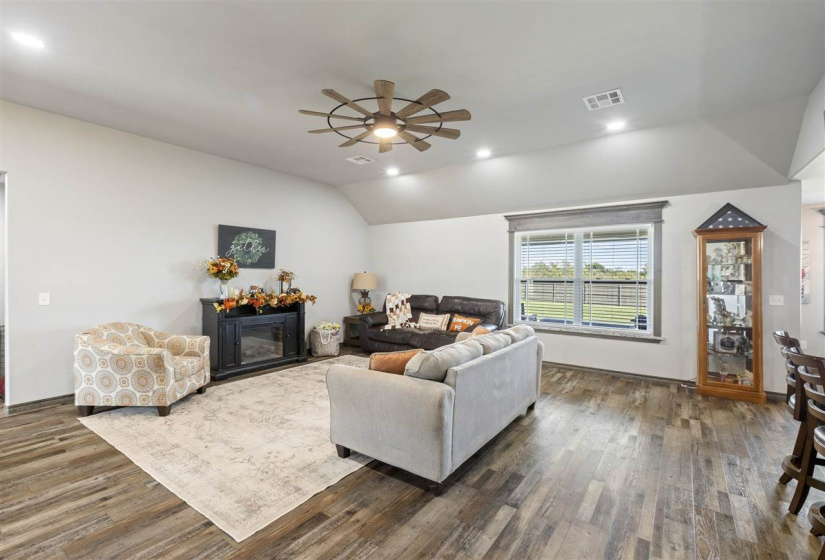 4 Bedrooms Bedrooms, 0 ,2 BathroomsBathrooms,Residential,Single Family,Haydans Brk,1,132934
