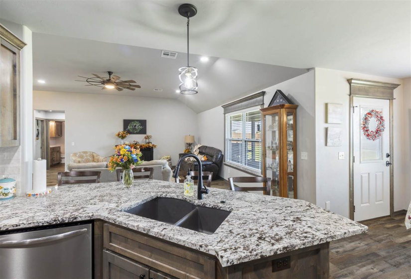 4 Bedrooms Bedrooms, 0 ,2 BathroomsBathrooms,Residential,Single Family,Haydans Brk,1,132934