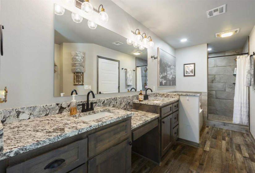 4 Bedrooms Bedrooms, 0 ,2 BathroomsBathrooms,Residential,Single Family,Haydans Brk,1,132934