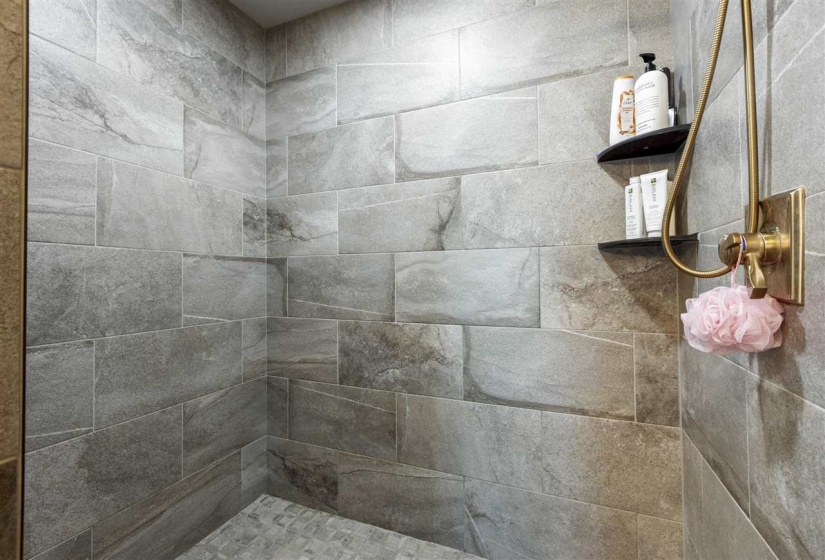 4 Bedrooms Bedrooms, 0 ,2 BathroomsBathrooms,Residential,Single Family,Haydans Brk,1,132934