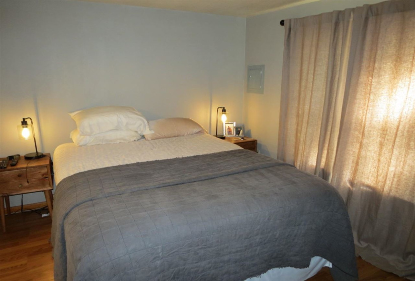 2 Bedrooms Bedrooms, 0 ,1 BathroomBathrooms,Residential,Single Family,3rd,1,132935