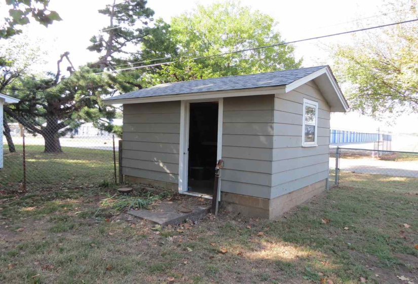 2 Bedrooms Bedrooms, 0 ,1 BathroomBathrooms,Residential,Single Family,3rd,1,132935