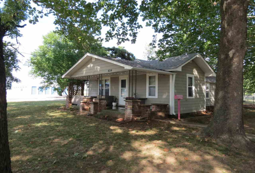 2 Bedrooms Bedrooms, 0 ,1 BathroomBathrooms,Residential,Single Family,3rd,1,132935