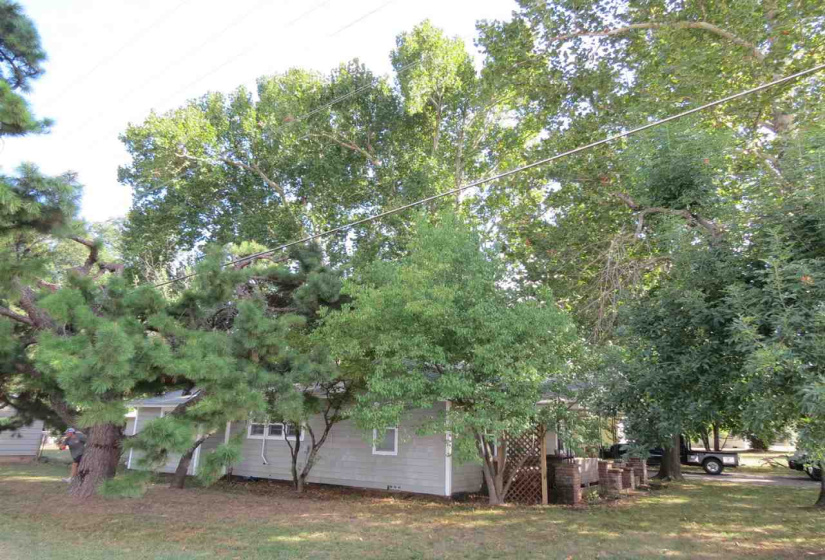 2 Bedrooms Bedrooms, 0 ,1 BathroomBathrooms,Residential,Single Family,3rd,1,132935