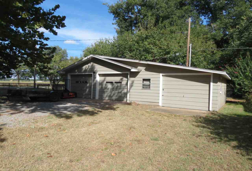 2 Bedrooms Bedrooms, 0 ,1 BathroomBathrooms,Residential,Single Family,3rd,1,132935