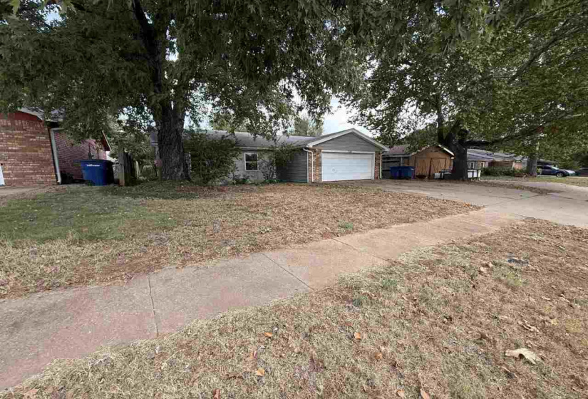 3 Bedrooms Bedrooms, 0 ,2 BathroomsBathrooms,Residential,Single Family,4th,1,132938