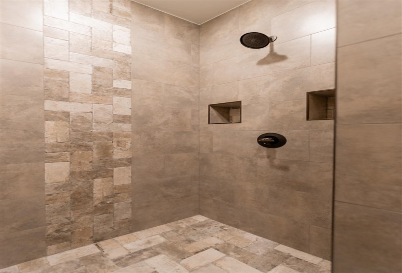 4 Bedrooms Bedrooms, 0 ,2 BathroomsBathrooms,Residential,Single Family,Crooked Oak,1,132939