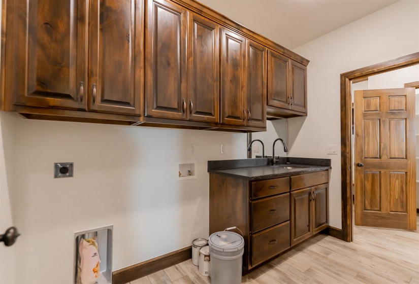 4 Bedrooms Bedrooms, 0 ,2 BathroomsBathrooms,Residential,Single Family,Crooked Oak,1,132939