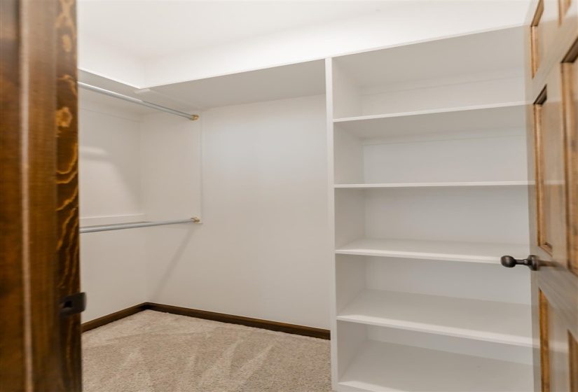 4 Bedrooms Bedrooms, 0 ,2 BathroomsBathrooms,Residential,Single Family,Crooked Oak,1,132939