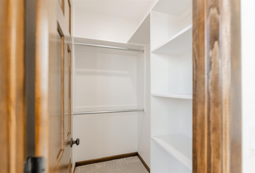 4 Bedrooms Bedrooms, 0 ,2 BathroomsBathrooms,Residential,Single Family,Crooked Oak,1,132939