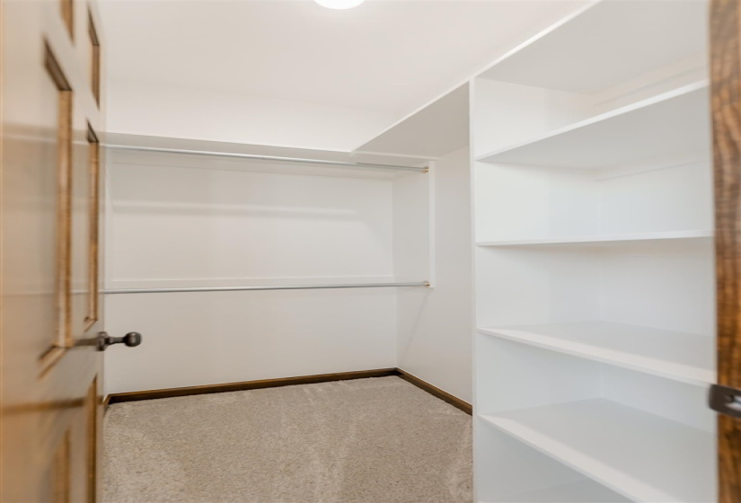 4 Bedrooms Bedrooms, 0 ,2 BathroomsBathrooms,Residential,Single Family,Crooked Oak,1,132939