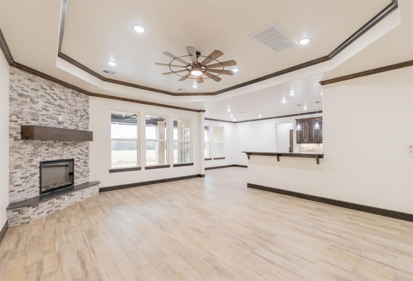 4 Bedrooms Bedrooms, 0 ,2 BathroomsBathrooms,Residential,Single Family,Deer Meadows,1,132941