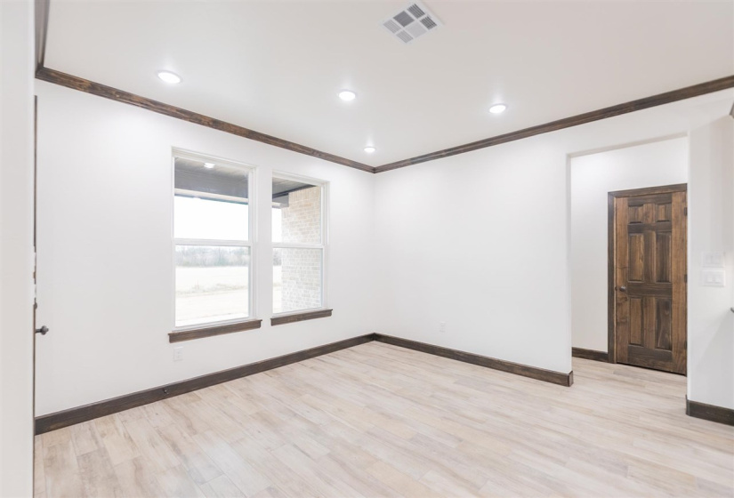 4 Bedrooms Bedrooms, 0 ,2 BathroomsBathrooms,Residential,Single Family,Deer Meadows,1,132941