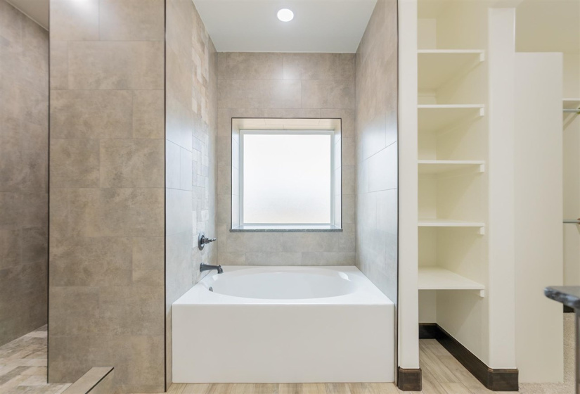 4 Bedrooms Bedrooms, 0 ,2 BathroomsBathrooms,Residential,Single Family,Deer Meadows,1,132941