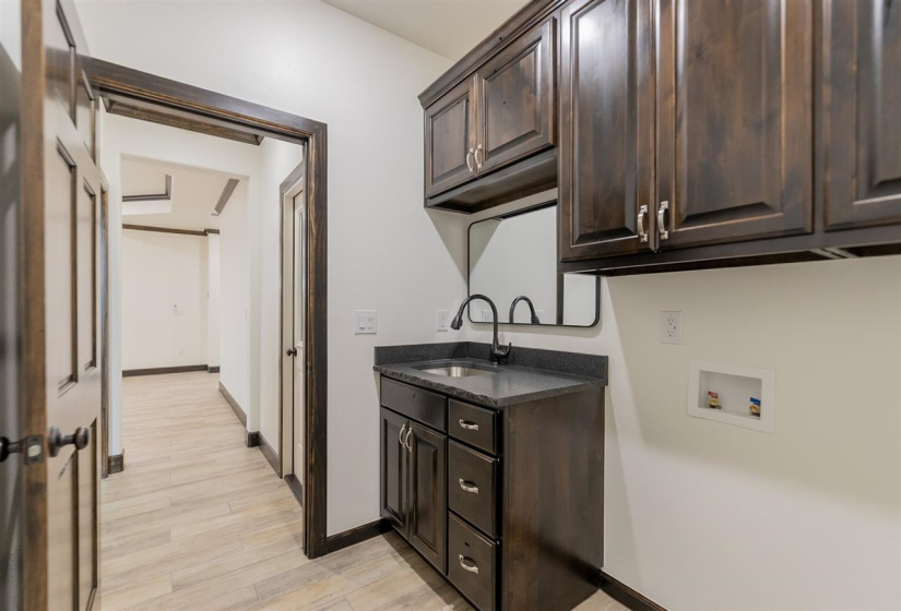 4 Bedrooms Bedrooms, 0 ,2 BathroomsBathrooms,Residential,Single Family,Deer Meadows,1,132941