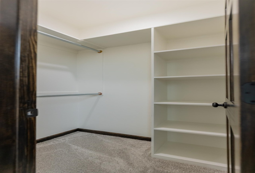 4 Bedrooms Bedrooms, 0 ,2 BathroomsBathrooms,Residential,Single Family,Deer Meadows,1,132941