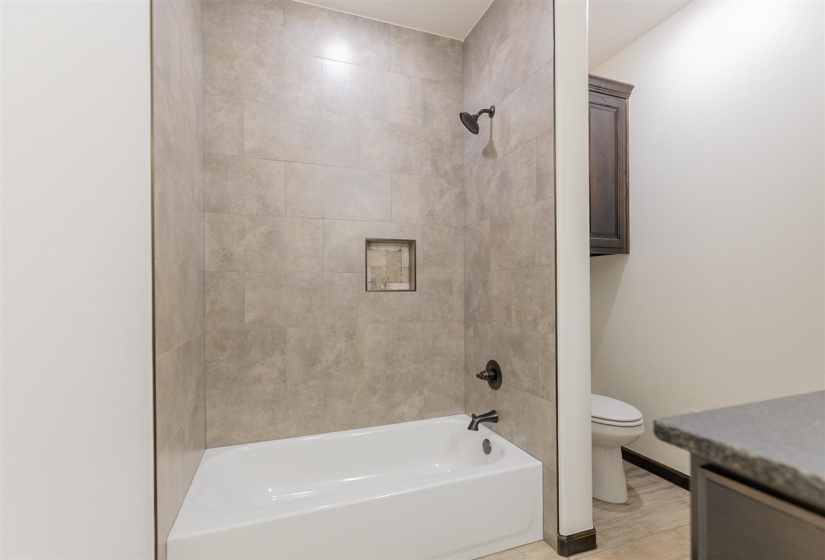 4 Bedrooms Bedrooms, 0 ,2 BathroomsBathrooms,Residential,Single Family,Deer Meadows,1,132941