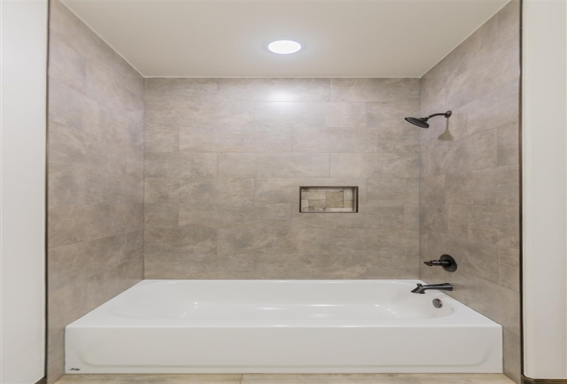 4 Bedrooms Bedrooms, 0 ,2 BathroomsBathrooms,Residential,Single Family,Deer Meadows,1,132941