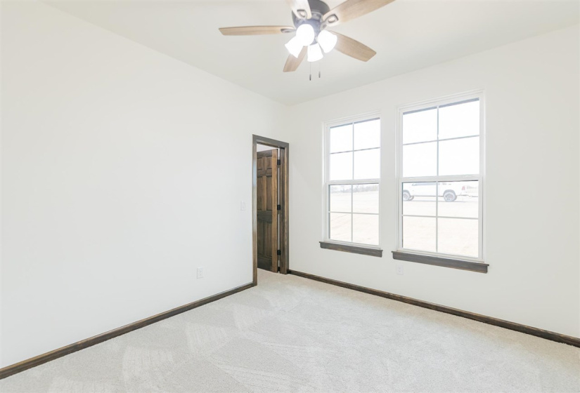 4 Bedrooms Bedrooms, 0 ,2 BathroomsBathrooms,Residential,Single Family,Deer Meadows,1,132941