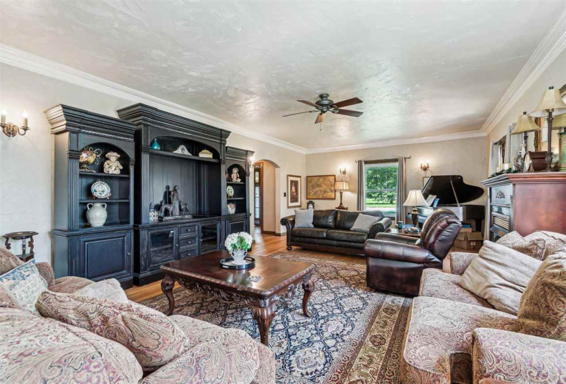 5 Bedrooms Bedrooms, 0 ,3 BathroomsBathrooms,Residential,Single Family,Moses,2,132963
