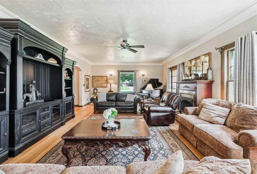 5 Bedrooms Bedrooms, 0 ,3 BathroomsBathrooms,Residential,Single Family,Moses,2,132963