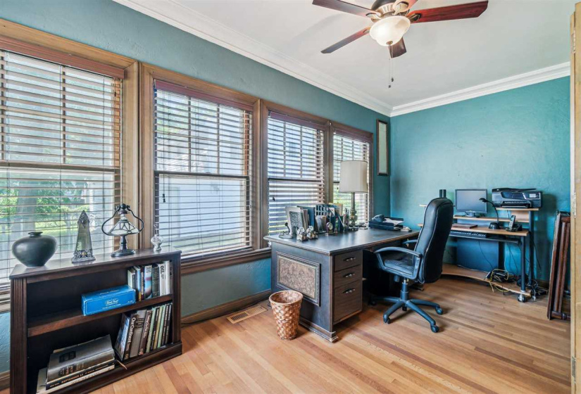 5 Bedrooms Bedrooms, 0 ,3 BathroomsBathrooms,Residential,Single Family,Moses,2,132963