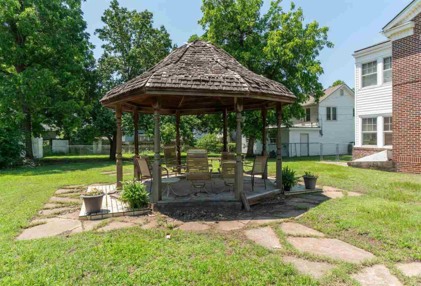 5 Bedrooms Bedrooms, 0 ,3 BathroomsBathrooms,Residential,Single Family,Moses,2,132963