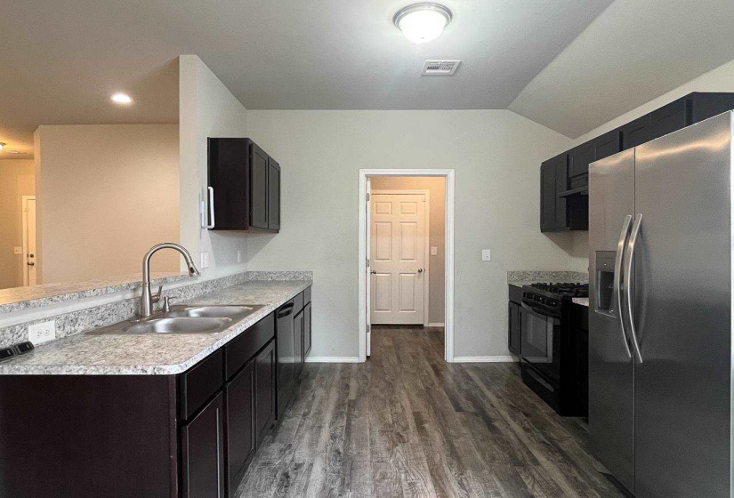 3 Bedrooms Bedrooms, 0 ,2 BathroomsBathrooms,Residential,Single Family,Moore,1,132964
